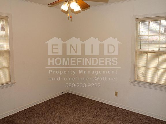 2nd image of 1829 E Birch Ave