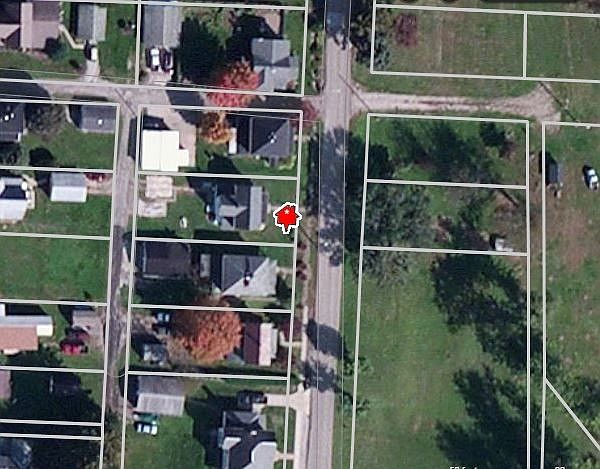 1st image of 405 2nd & Dewey St