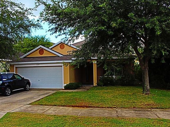 2nd image of 1329 Kellogg Dr