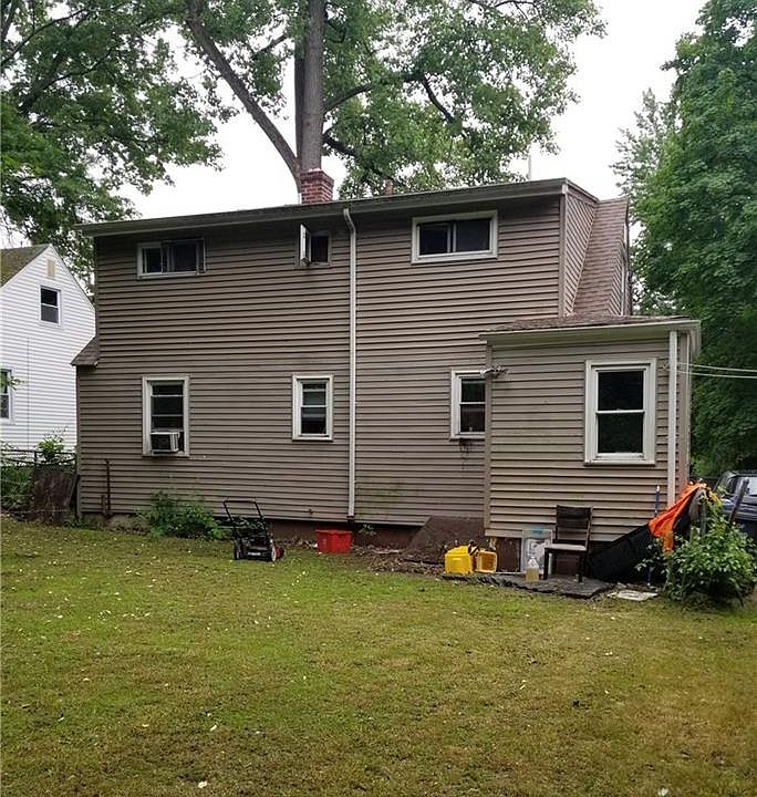 2nd image of 46 Mansfield St