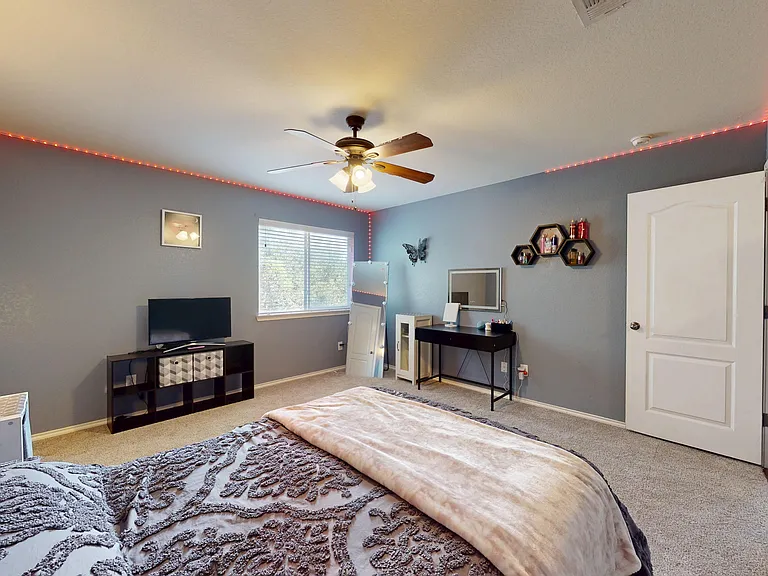 522 Baltustrol Dr — Photo 43