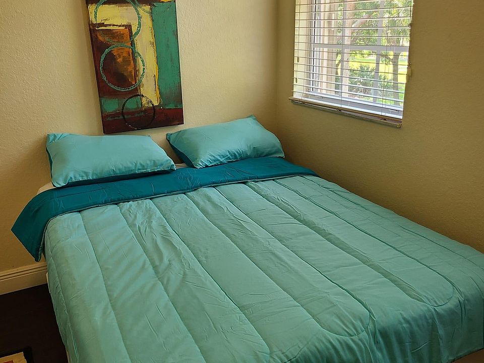 2nd image of 274 Las Brisas Cir