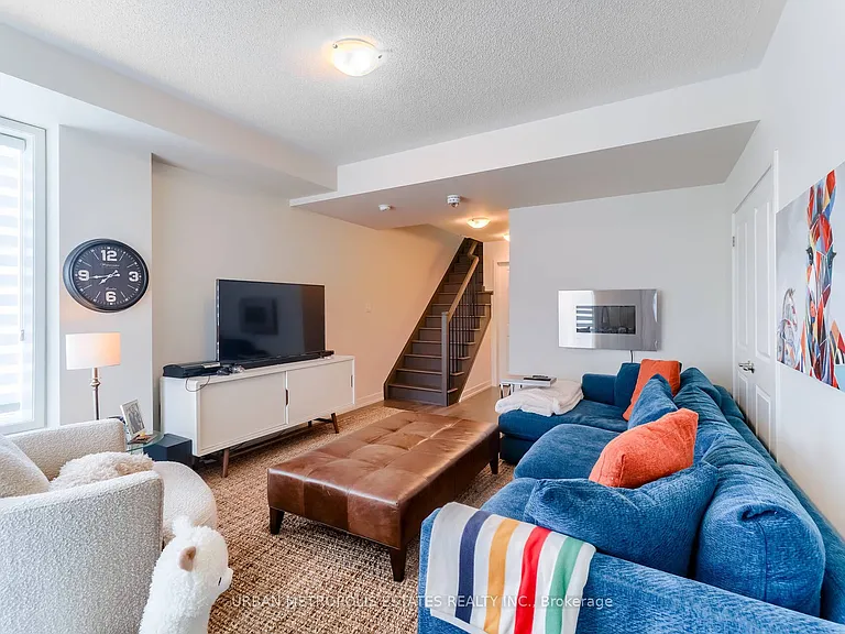 3199 Mintwood Cir — Photo 30