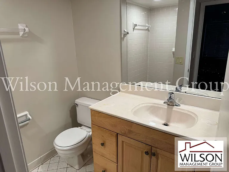 2365 Oak Park Way — Photo 13