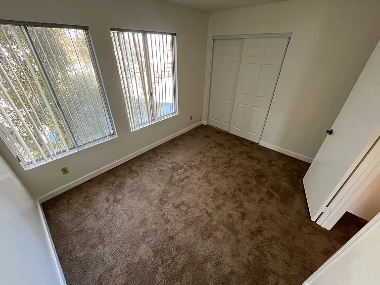 616 Summerwood Ln #1 — Photo 10