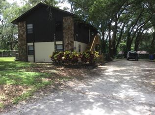 11511 Grove Ln, Seffner, FL 33584