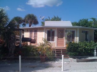 8070 Grand Ave, Placida, FL 33946