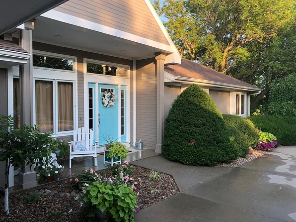 18775 Evergreen Ter, Country Club, MO 64505