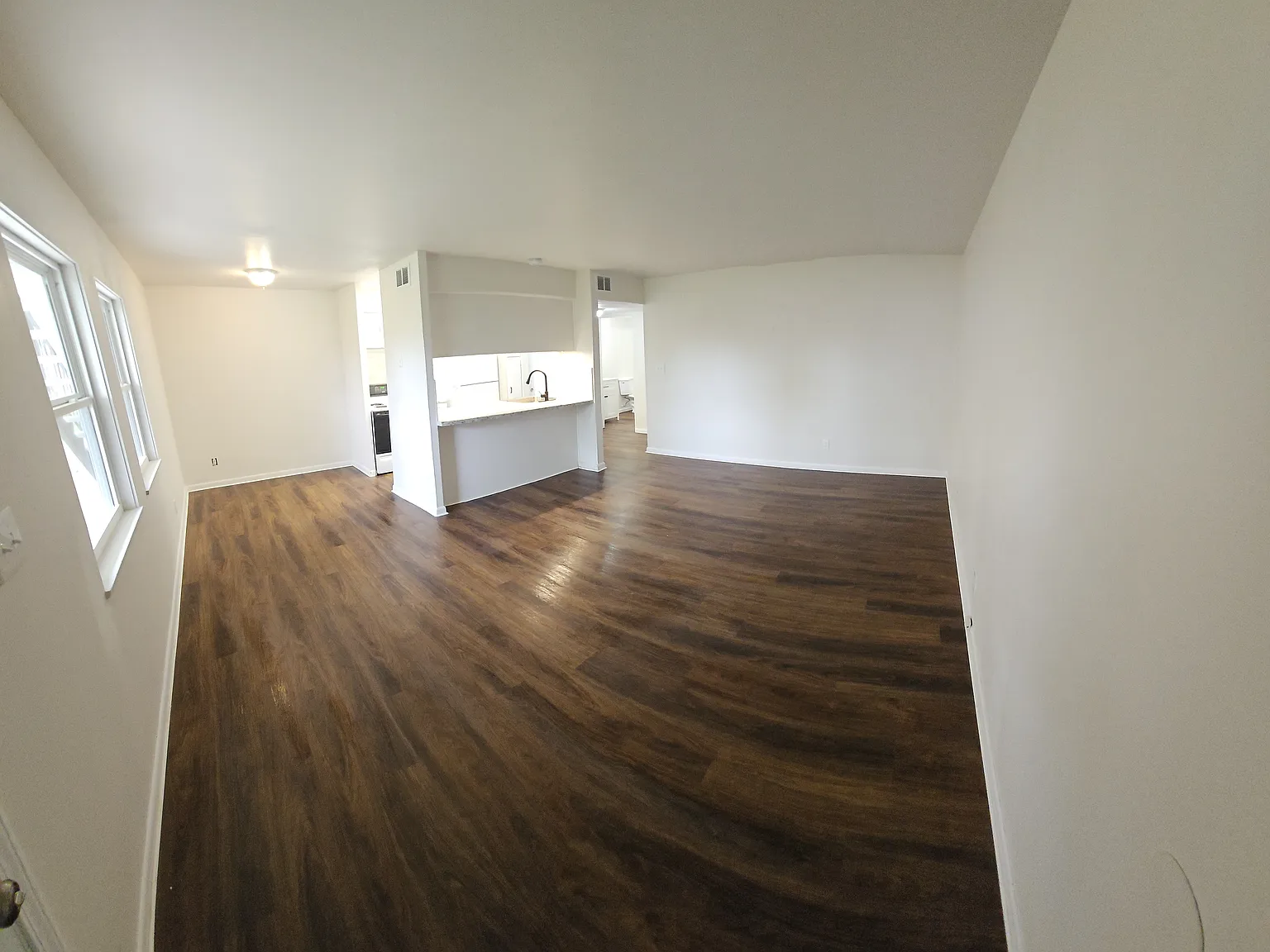 1 bed, 650 sqft, $800 — Photo 2