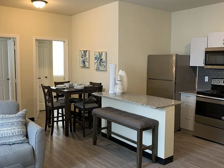 FOUNTAIN HILL APARTMENTS — Photo 12