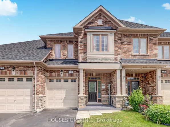 15 Elmhurst St, Scugog, ON L9L 0C6