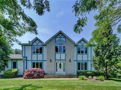 15 Chaparral Rd, Nanuet, NY, 10954