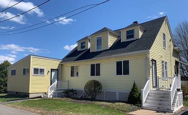 1st image of 79 Sherbrooke Ave