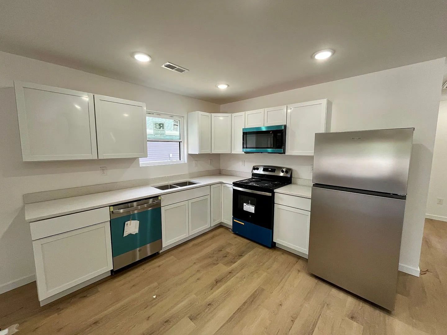 New Construction | 3 Bed | 2 Bath | 1 Car Garage — Photo 4