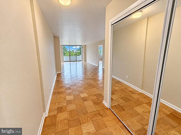 4th image of 5101 River Rd APT 712