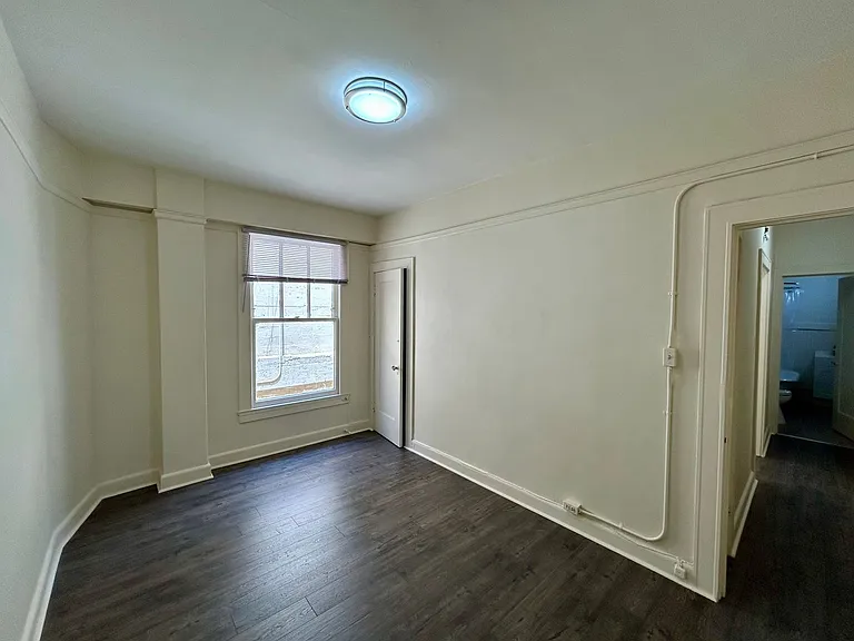 1027 Grant Ave #8 — Photo 7