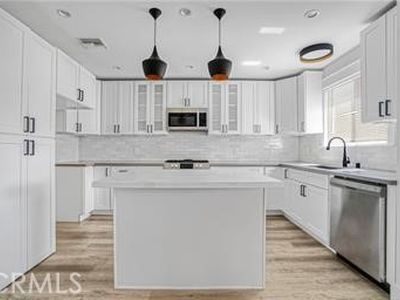 15149 Gilmore St, Van Nuys, CA, 91411