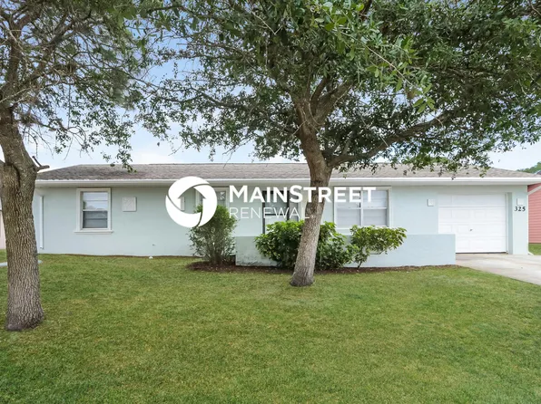 325 NE Glentry Ave, Port Saint Lucie, FL 34983