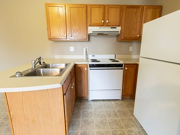 4th image of 100-300 Marjorie Ct #307