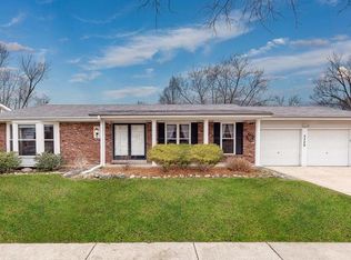 5329 Kings Park Dr, Saint Louis, MO