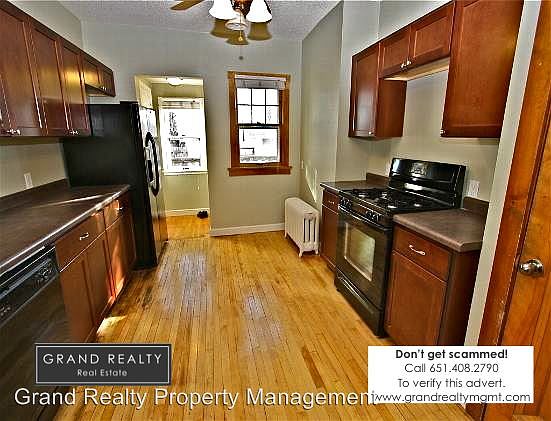 5th image of 1062 Charles Ave
