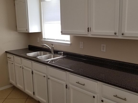 4th image of 10713 Onyxstone St
