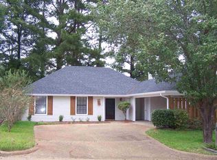 529 McDonald Dr, Clinton, MS 39056