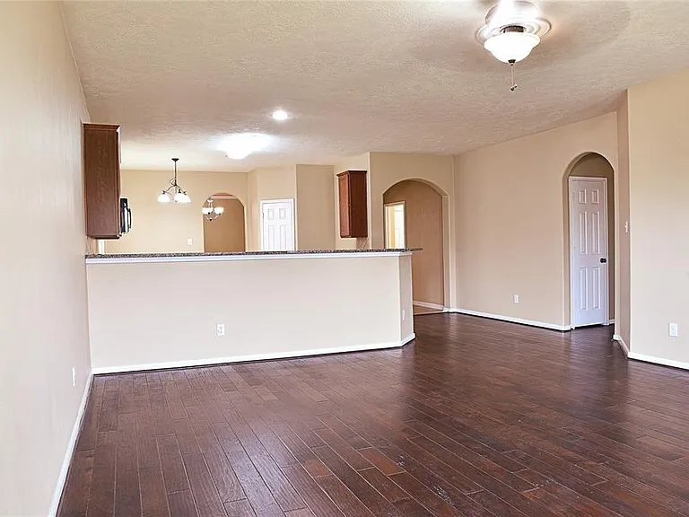 12903 Flat Creek Dr — Photo 15