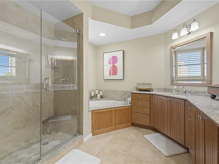 7040 Pelican Bay Blvd #D-401 — Photo 32