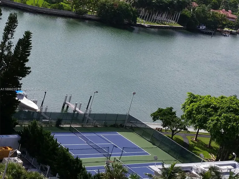 5401 Collins Ave #729 — Photo 6