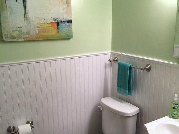 4th image of 608 Alvarado Dr NE