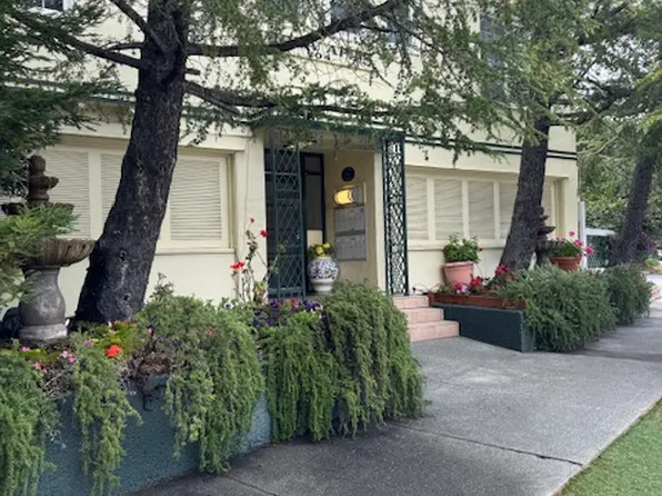 904 Sir Francis Drake Blvd, Kentfield, CA 94904