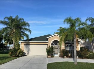 1716 Emerald Cove Dr, Cape Coral, FL 33991