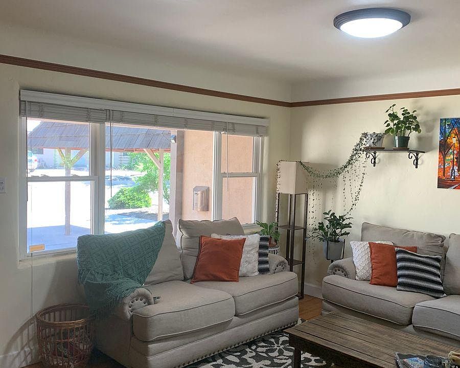 1st image of 2917 Santa Monica Ave SE