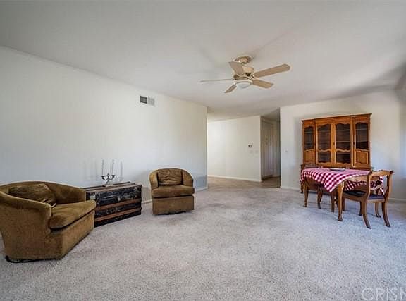 3rd image of 26150 Rainbow Glen Dr