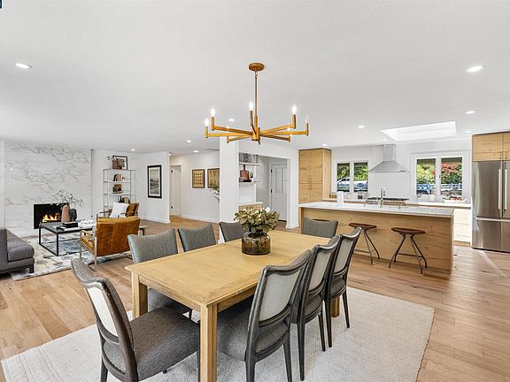 2nd image of 3176 Bradena Ln