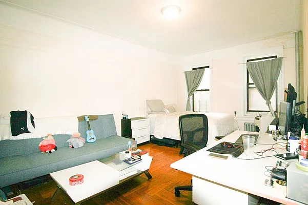 Rented by Horowitz Real Estate | media 8