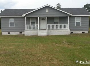 1744 Motely Dr, Dillon, SC 29536