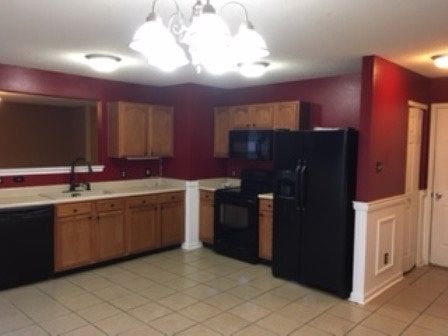 Kitchen with Appliances