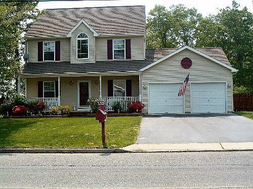 Front of Home on Large Lot Call 848-992-9307