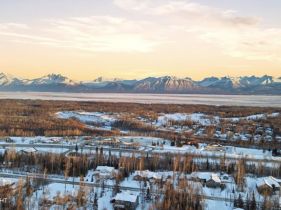 2nd image of 7060 Moose Ridge Cir