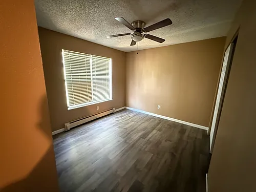 198 Aspenglow Blvd #4 Photo 1