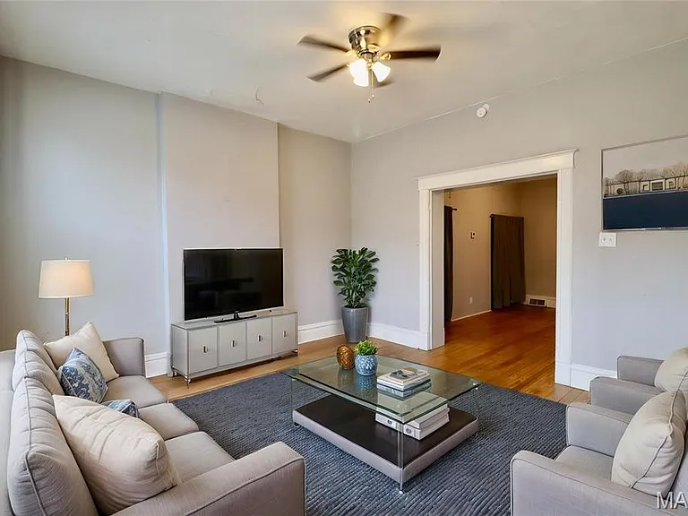 3930 Nebraska Ave #2 — Photo 4