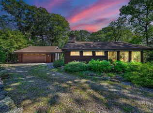 35 Deer Path Rd, Tuxedo Park, NY 10987