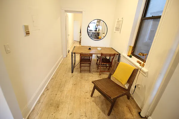 Rented by True Real Estate Group | media 6