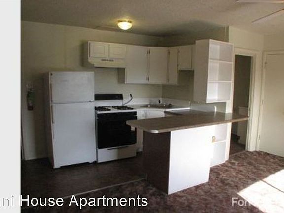 5th image of 2426 Garfield Ave SE APT 3