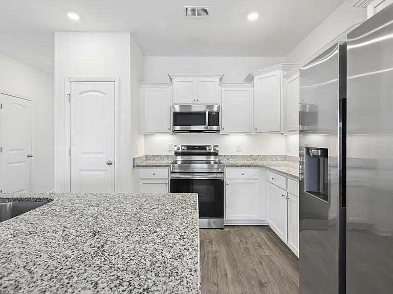 Dartford Townhomes — Photo 9