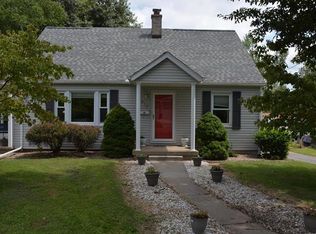 213 Powell St, Troy, IL 62294