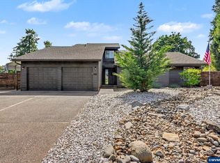 461 SE Walnut Ave, Dallas, OR 97338