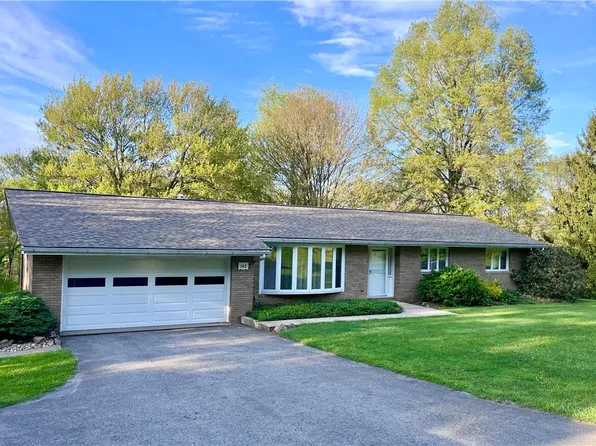 143 Schnur Rd, Butler, PA 16002
